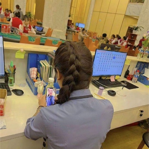 杏宇游戏冠军奖杯